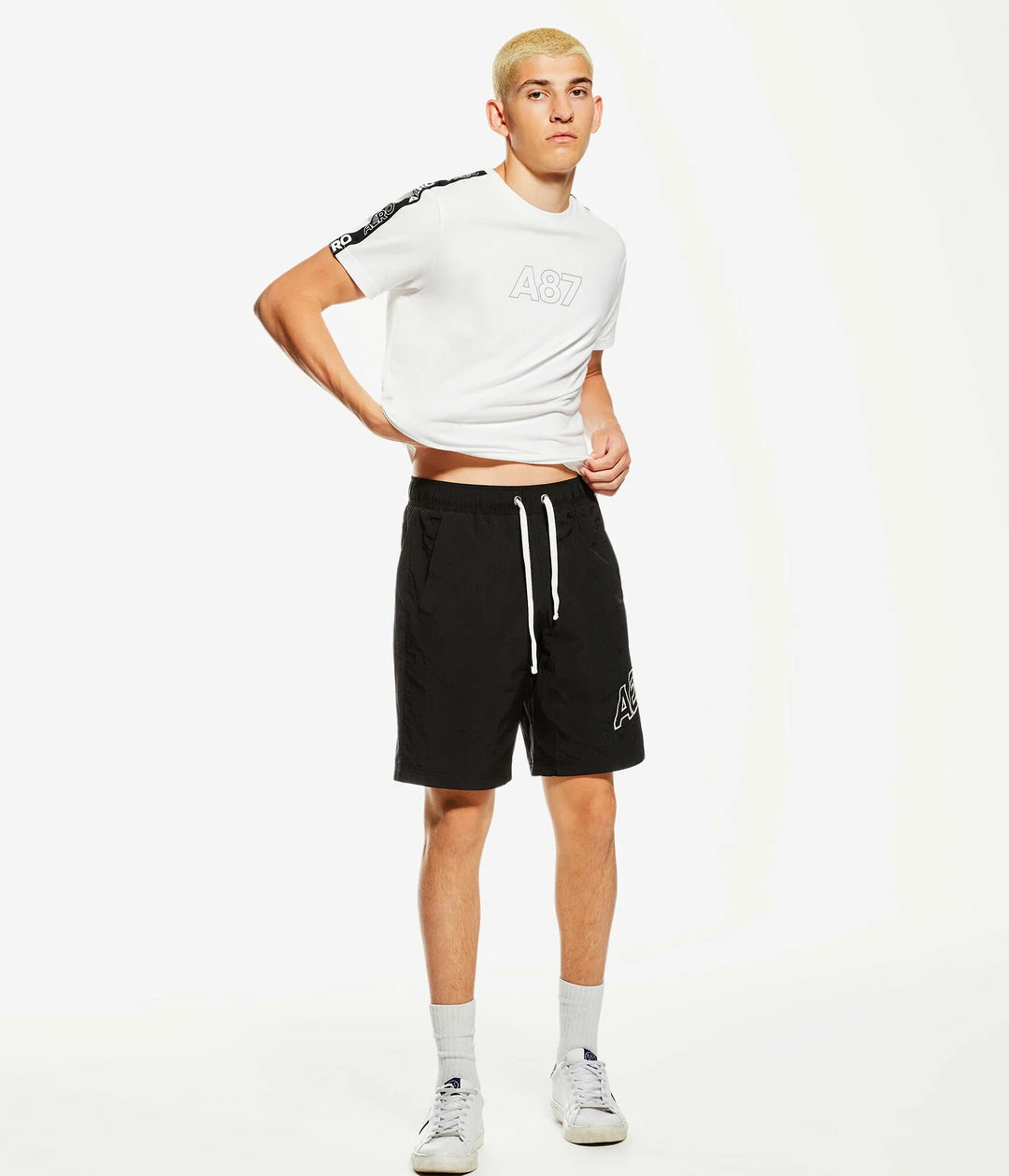 Aeropostale Men's Crinkle Track Shorts 9" - Image 2