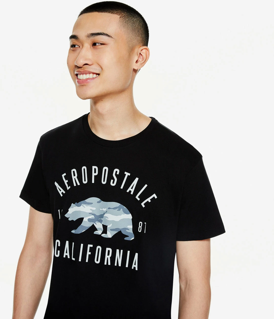 Aeropostale Mens Camo Bear Graphic Tee - Image 3