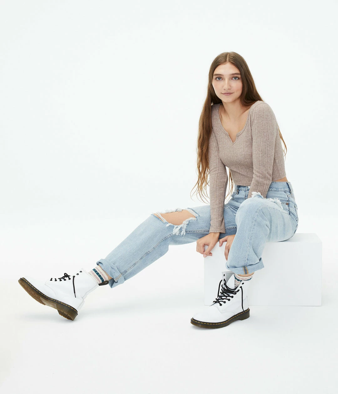 Aeropostale Women's Long Sleeve Notch-Neck Cropped Shrunken Tee - Image 2