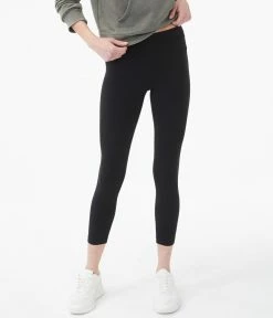 Aeropostale Women's High-Rise Capri Leggings