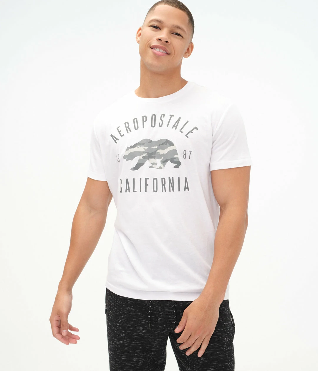 Aeropostale Mens Camo Bear Graphic Tee - Image 5