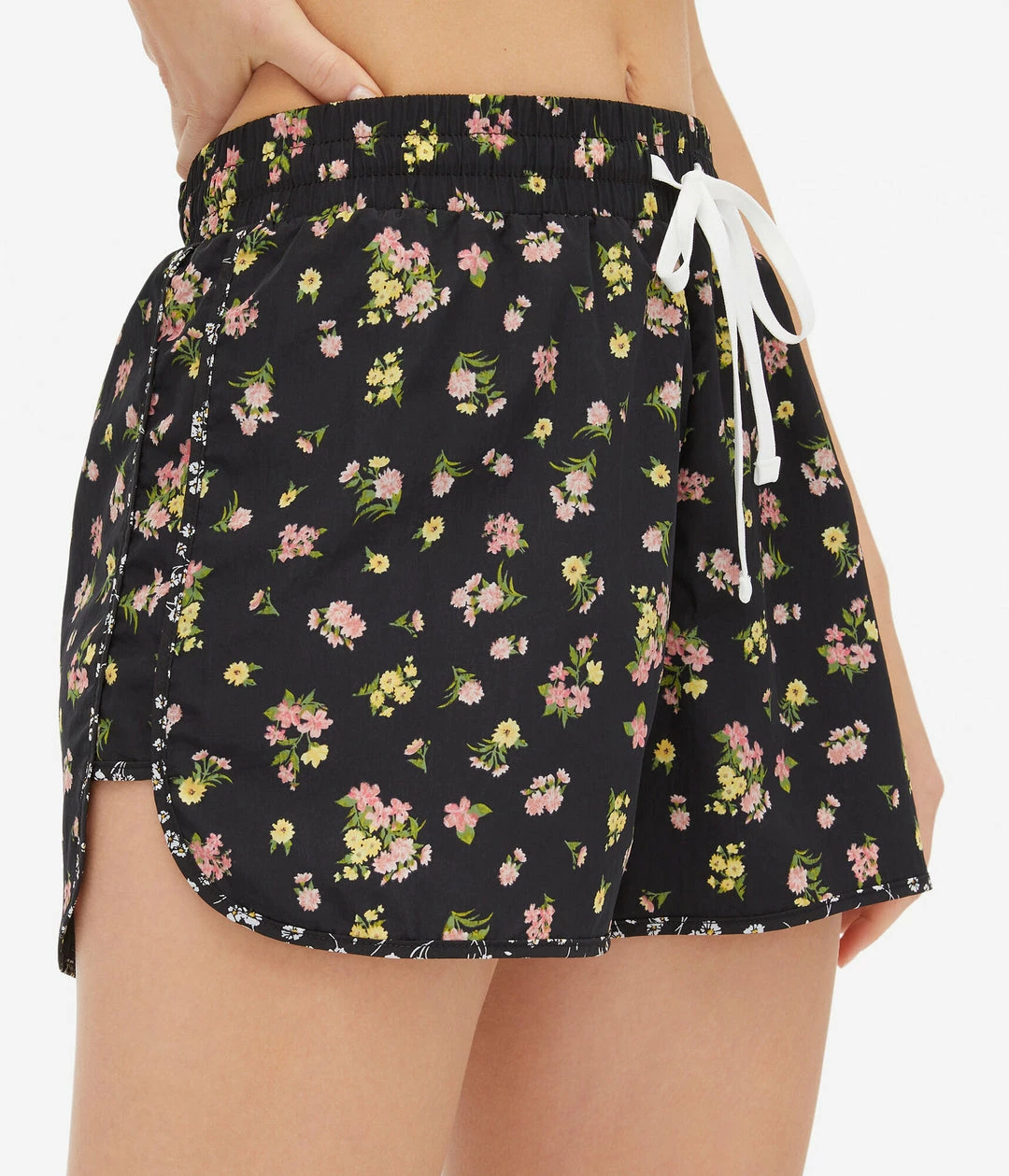 Aeropostale Women's Floral High-Rise Windbreaker Shorts - Image 2