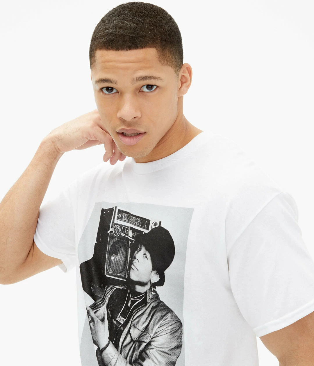 Aeropostale Men's Ll Cool J Graphic Tee - Image 2