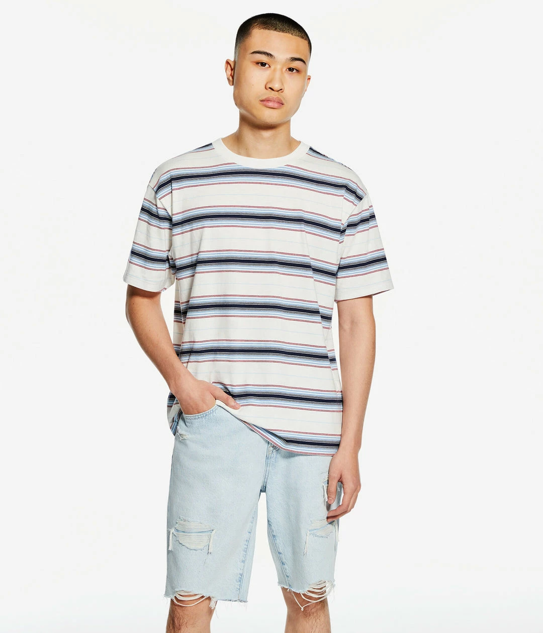 Aeropostale Men's Striped Loose Fit Tee - Image 5