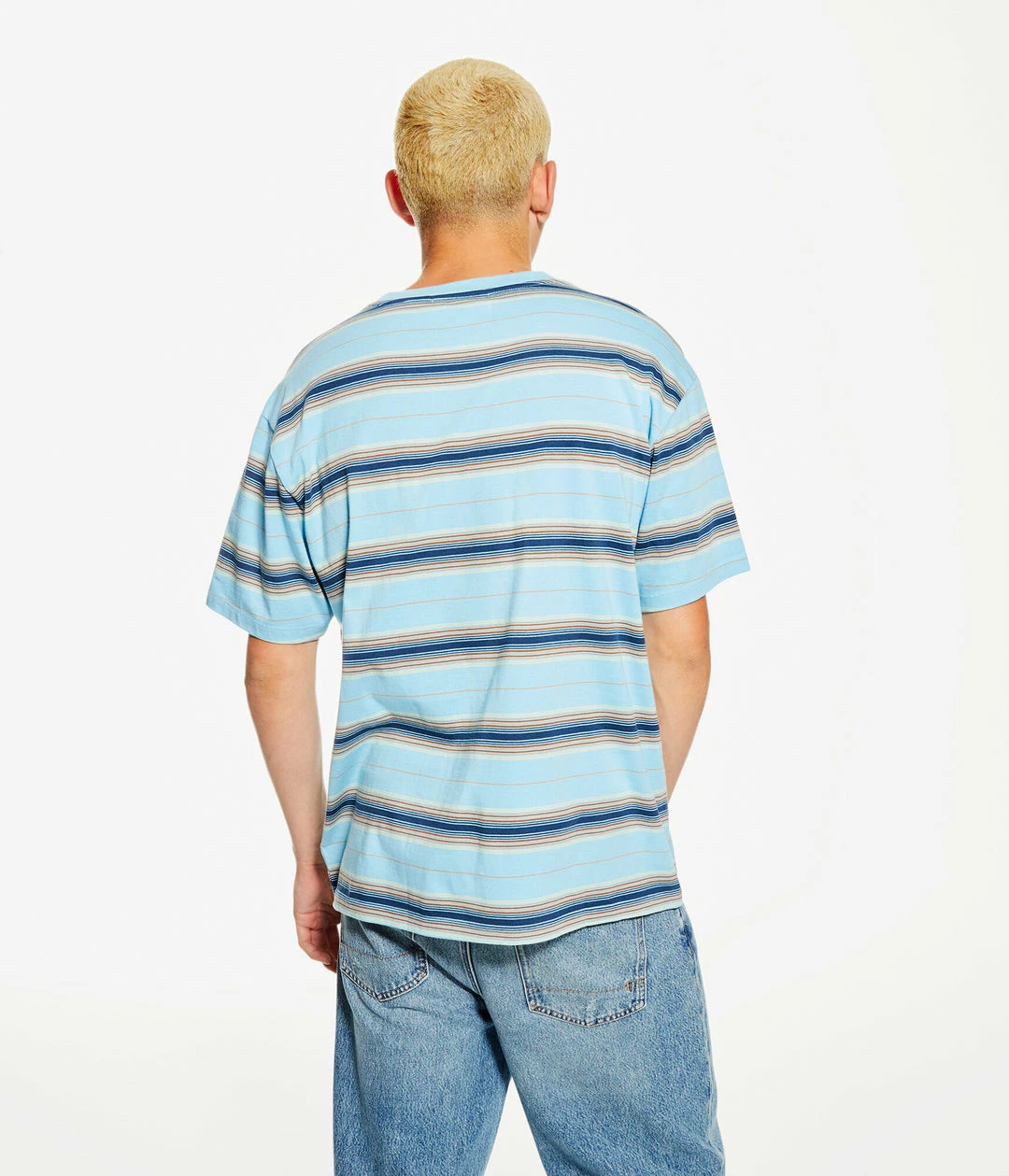 Aeropostale Men's Striped Loose Fit Tee - Image 4