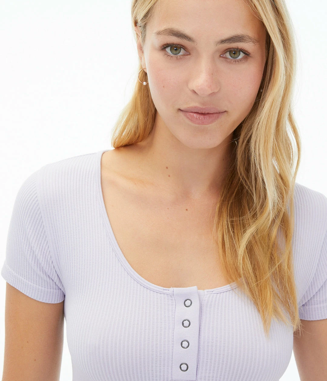 Aeropostale Women's Seriously Soft Seamless Cropped Snap Henley - Image 3