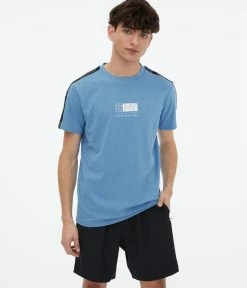 Aeropostale Men's Grid Logo Sleeve Tape Stretch Graphic Tee
