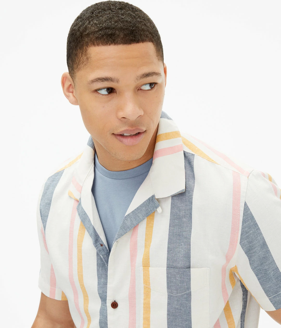 Aeropostale Men's Vertical Stripe Button-Down Resort Shirt - Image 3