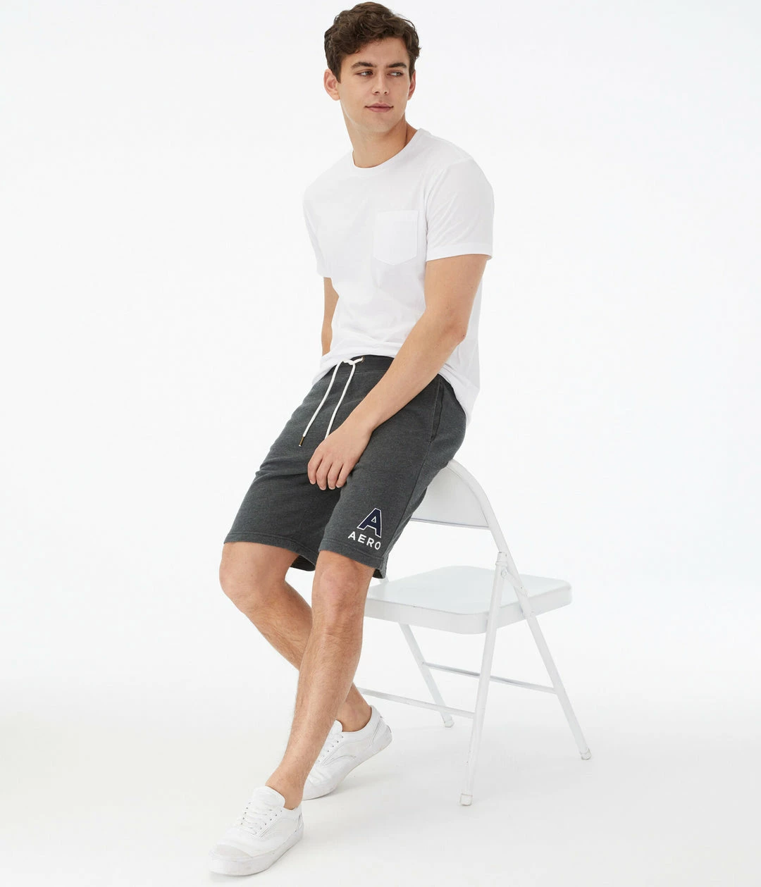 Aeropostale Mens Logo Fleece Shorts - Image 3
