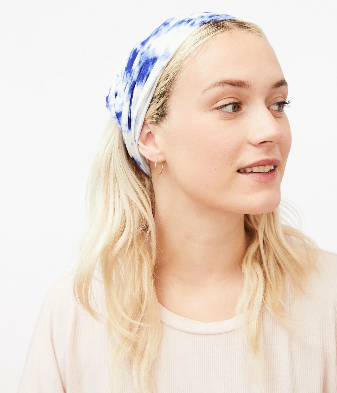Aeropostale Women's Tie-Dye Multi-Wear Headwrap - Image 4