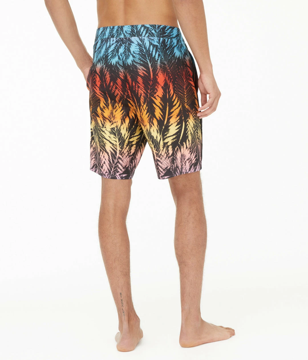 Aeropostale Men's Ombrac Leaf Board Shorts - Image 4