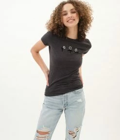 Aeropostale Women's Daisy Trio Graphic Tee