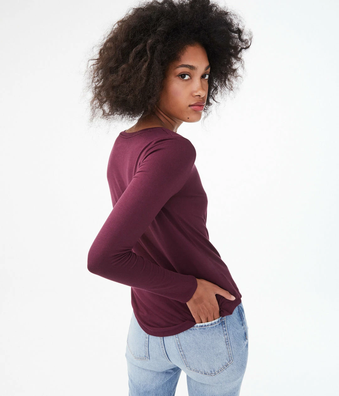 Aeropostale Women's Long Sleeve Seriously Soft V-Neck Tee - Image 4