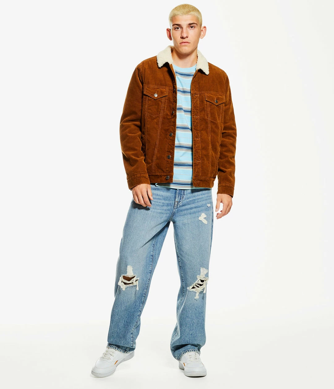 Aeropostale Men's Striped Loose Fit Tee - Image 2