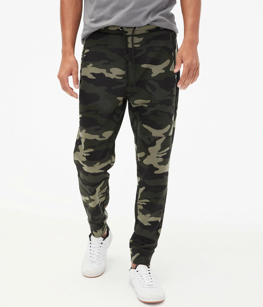 Aeropostale Men's Air Softspun Tech Fleece Camo Jogger Sweatpants - Image 5